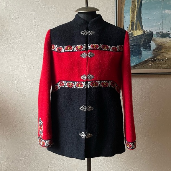 Vintage Fjord A.S. Evebofoss Norwegian embroidered wool coat size 42 (medium) - Picture 1 of 14